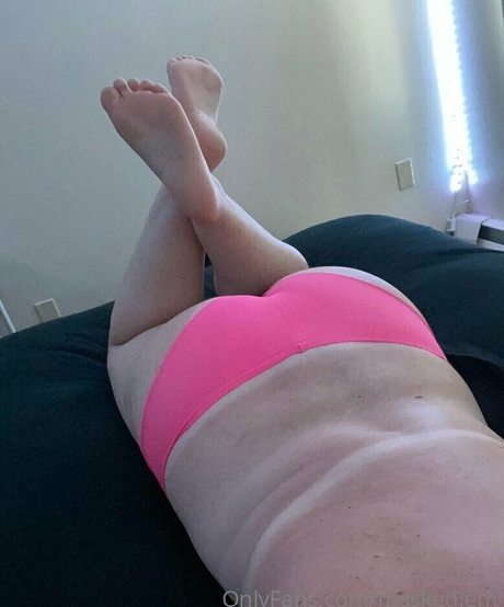 maskedjem hd actress pictures