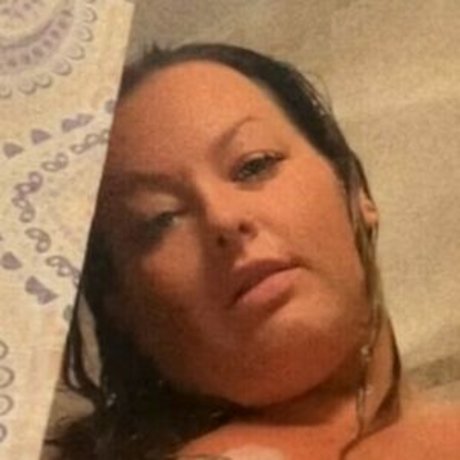 hernamewasnikki erotic actress image