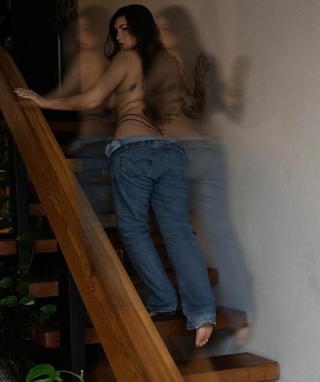 Angela Amethyst model nice image