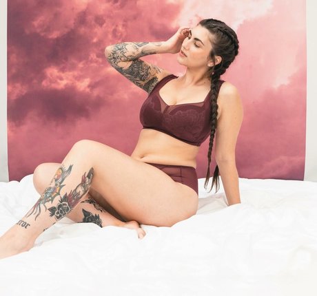 Angela Amethyst pornstar sex pic