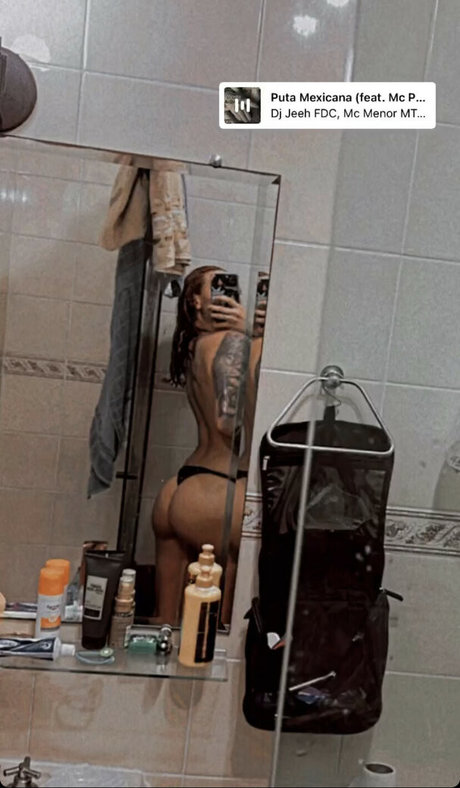 babirosa99 sexy actress pics