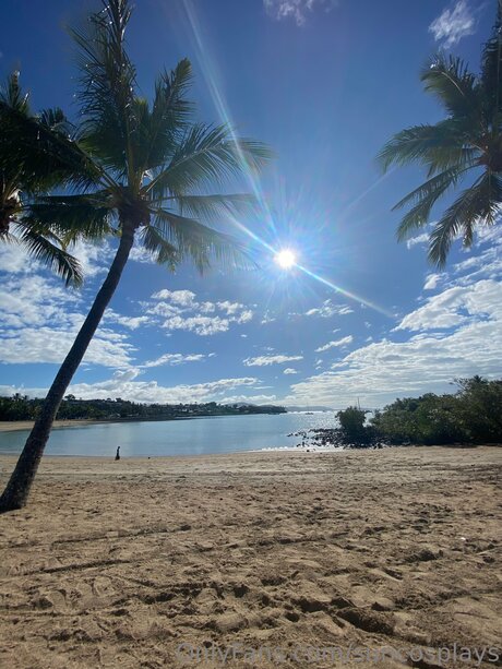 Suncosplays hot model picture