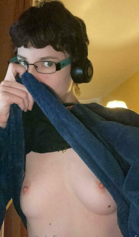 aymai of pornstar nudes photos