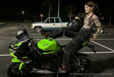 brycesgfkatya nude star galleries