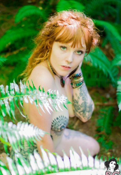 Lilredfoxx model sexy img