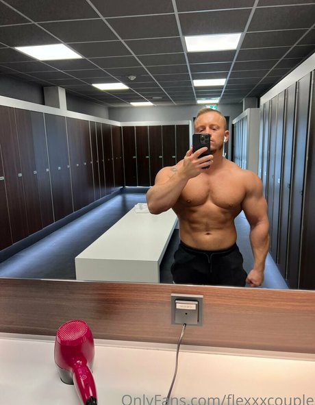 flexxxcouple sexy actress galleries