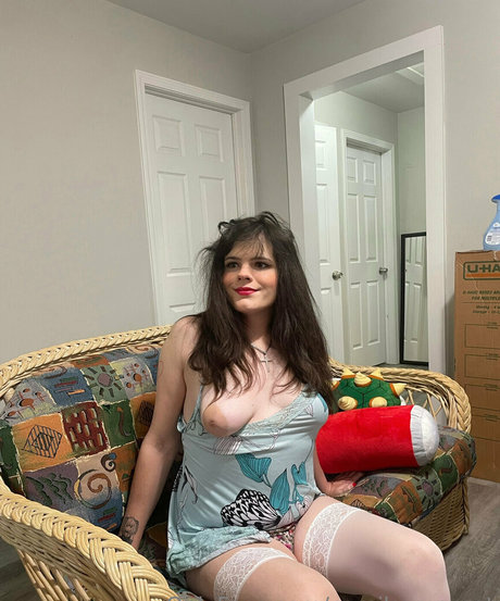 camila margot star naked images