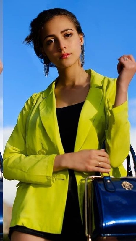 Daniela Derly adult star photo