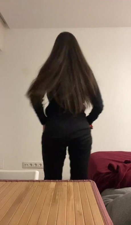 Daniela Derly model beautiful image