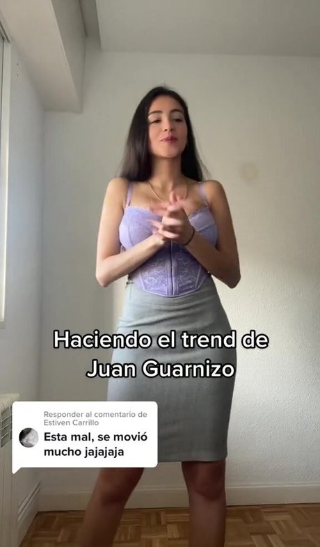 Daniela Derly model hot pic