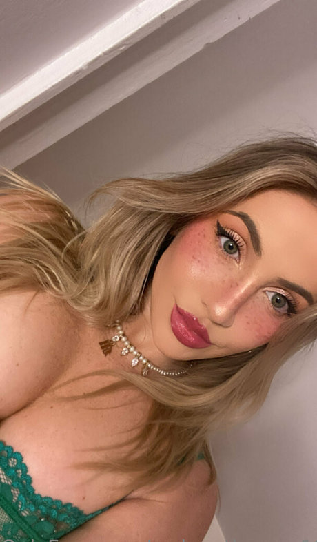 sydneythomas18 pornstar art galleries