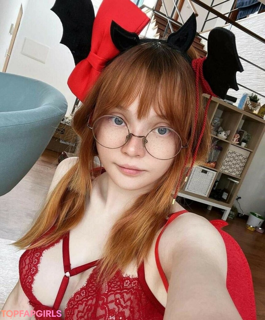 AlisaPikaPika nude pornstar pictures
