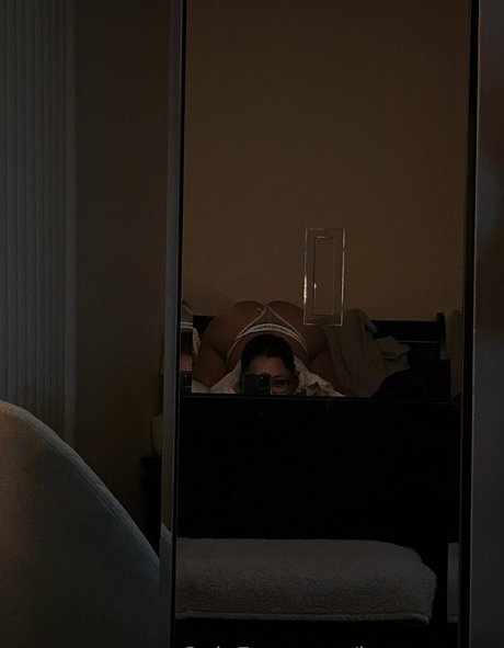 jeannnnnnn hot star photo