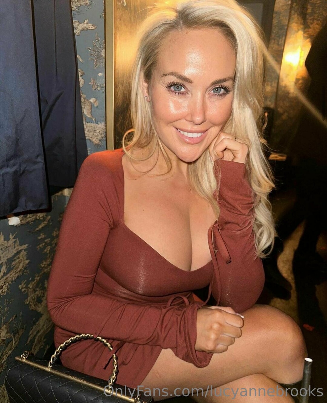 lucyannebrooks beautiful actress pic
