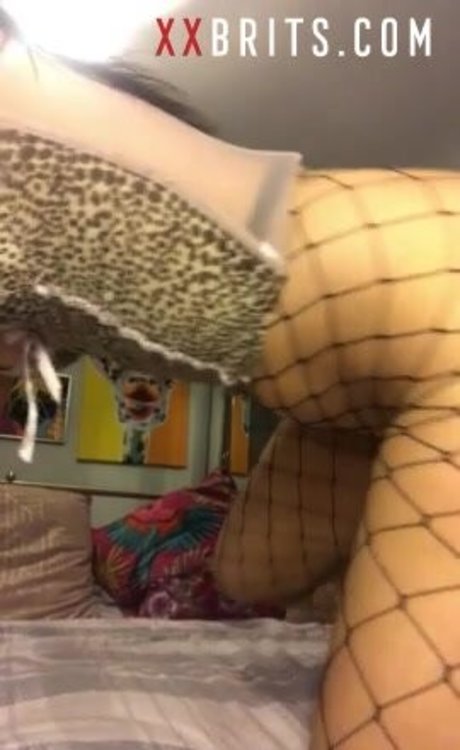 petite skinny onlyfans exclusive pics