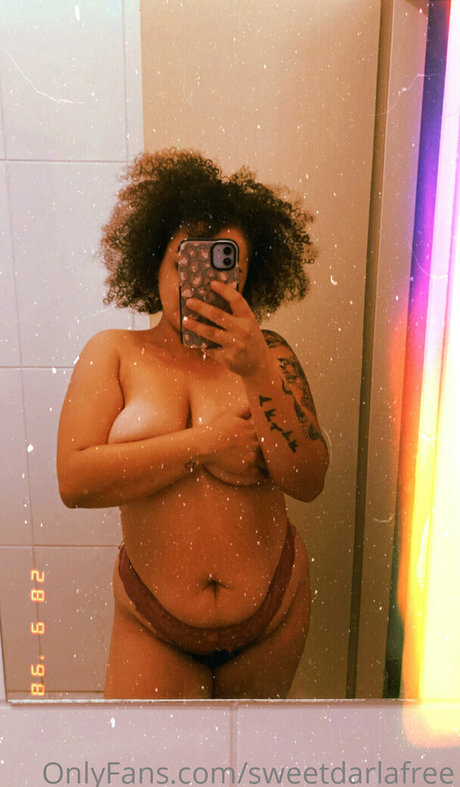 blonde secretary onlyfans porn picture