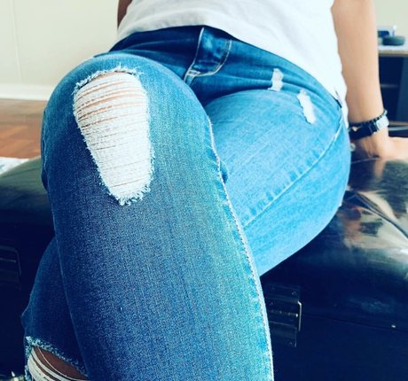 busty teen onlyfans perfect image