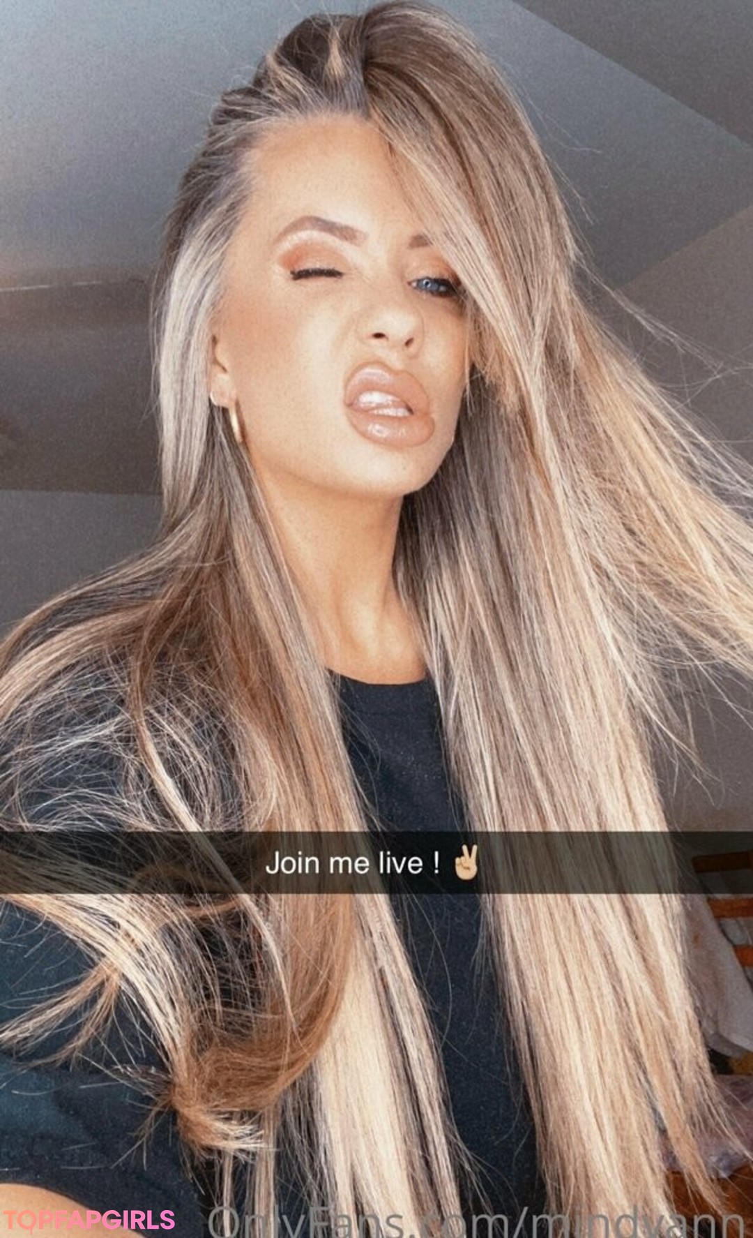 outside onlyfans free naked images
