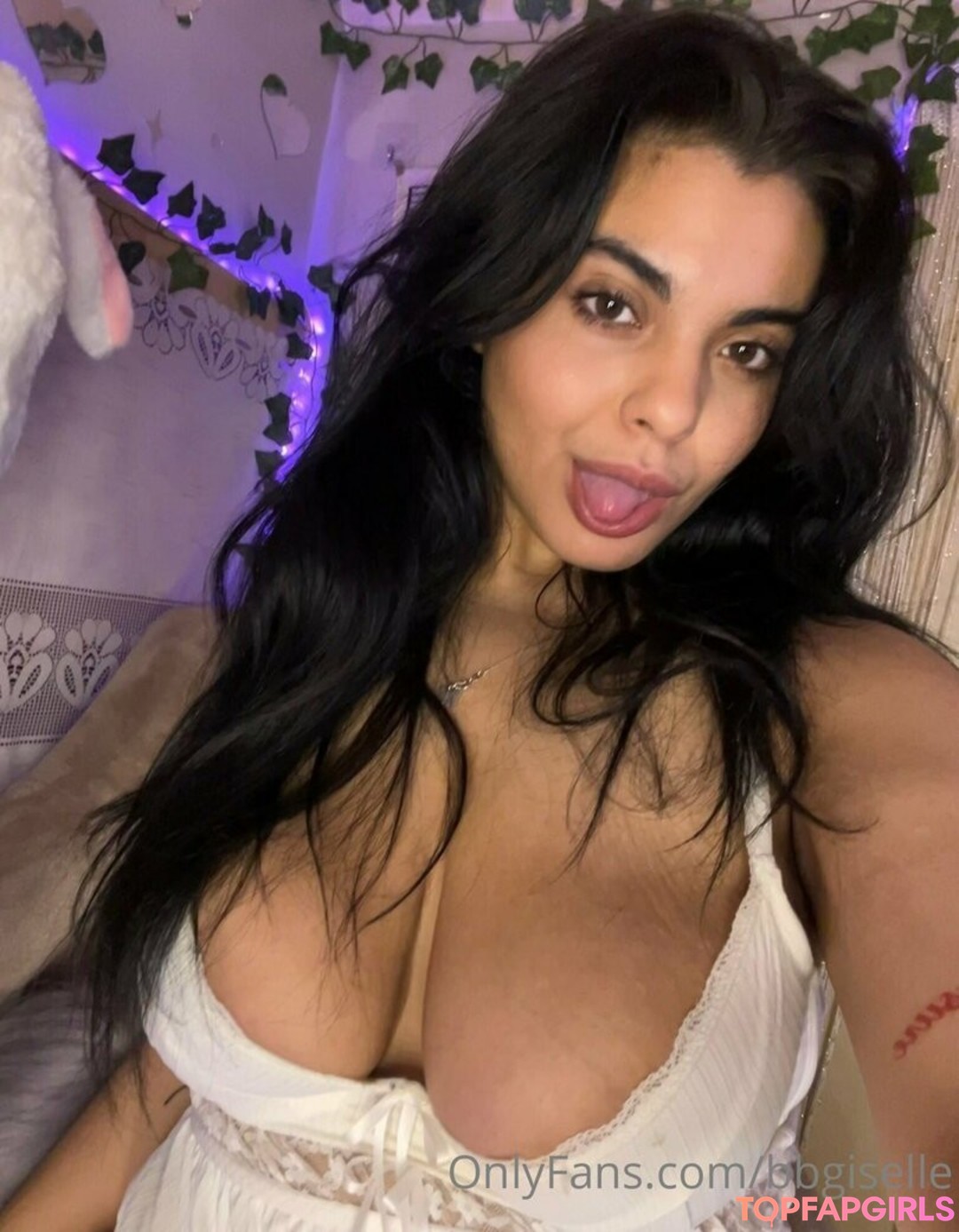 amateur blonde onlyfans porno pics