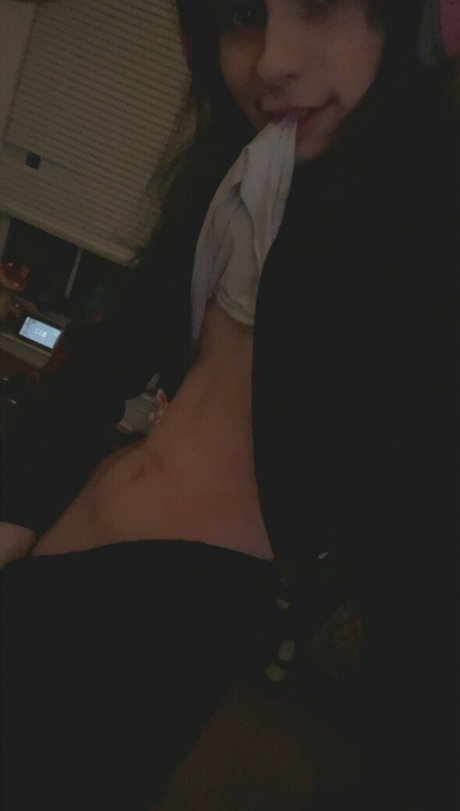 Shiruwu star erotic images