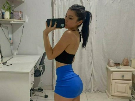 bellafooxy model xxx image