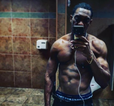 mrjonathanjordan model photo