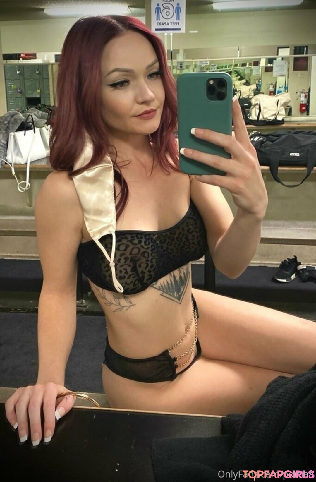 bodybuilder girls onlyfans naked pic