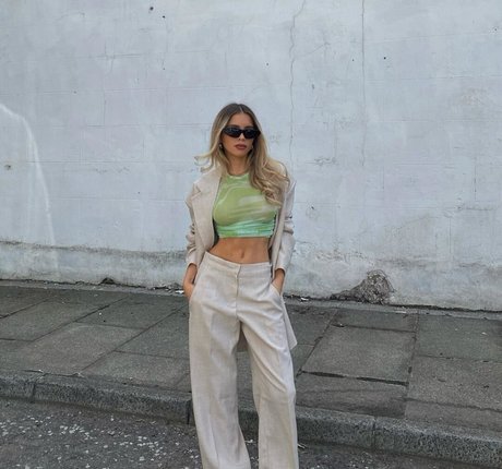 Anneka Madgett star xxx pictures