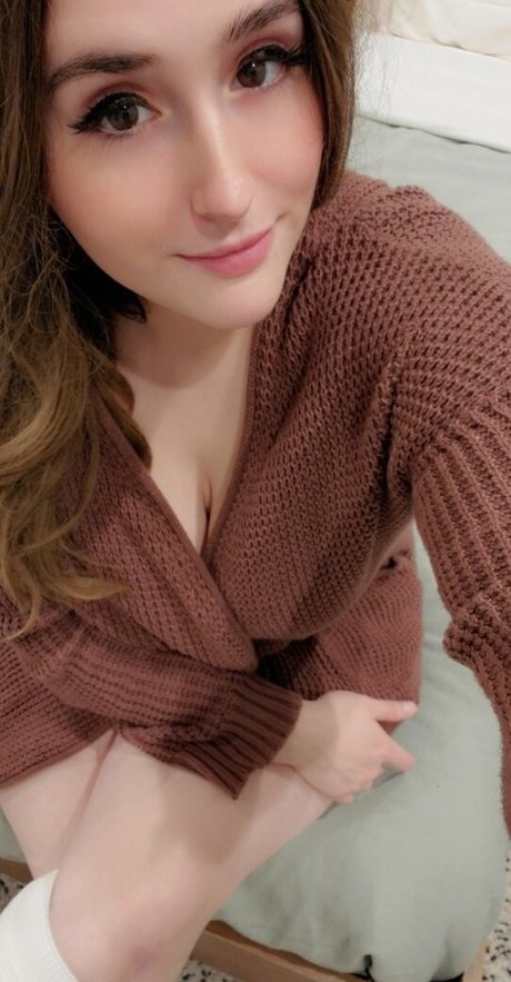 Sophia Swallow pornographic star pic