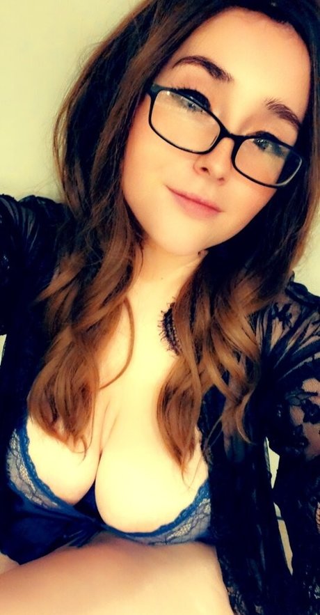 Sophia Swallow free star galleries