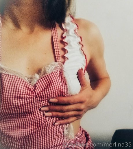 merlina35 star high quality images