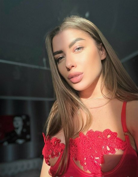 brunette petite onlyfans beautiful porn image