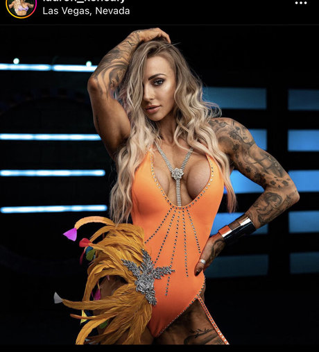 Lauren Kenealy porn actress gallery