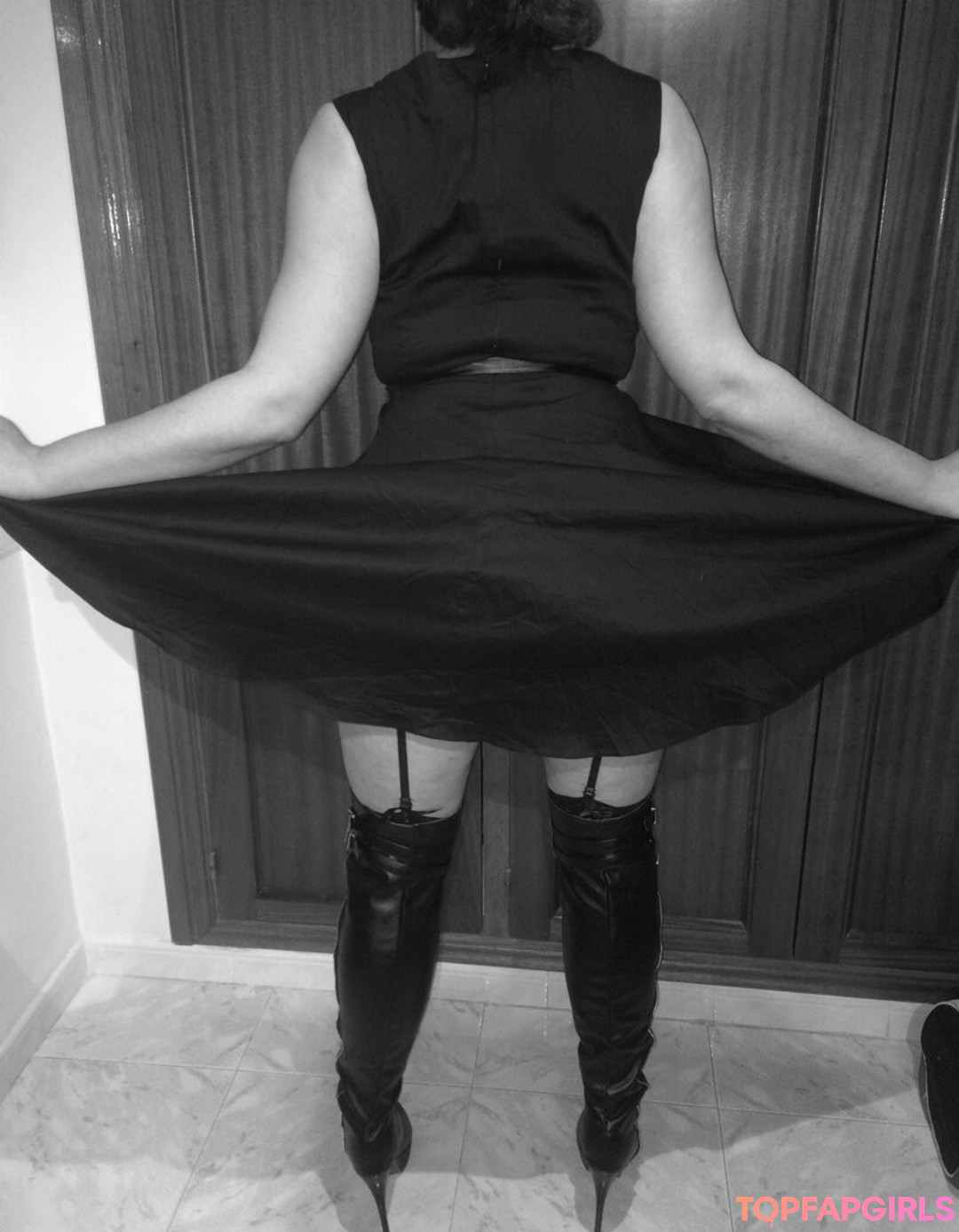 old mom onlyfans free sex pictures