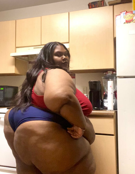 ssbbwerotika erotic pornstar image