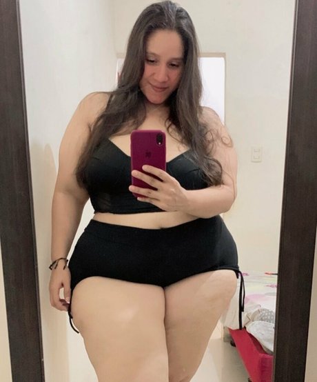 Andreina Valencia high quality star photo