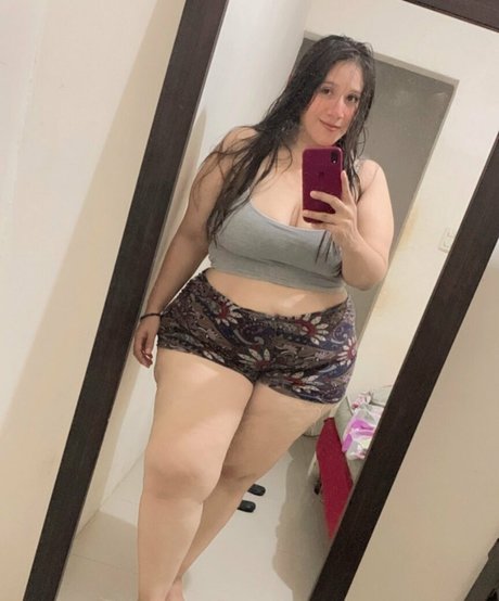 Andreina Valencia high quality actress pictures