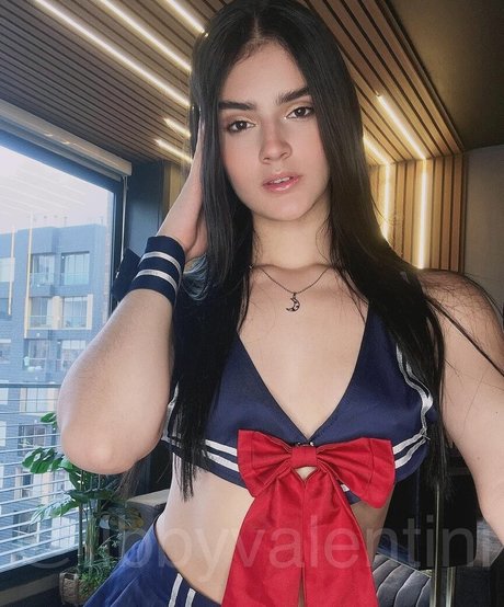 Libbyvalentini model pornographic photos