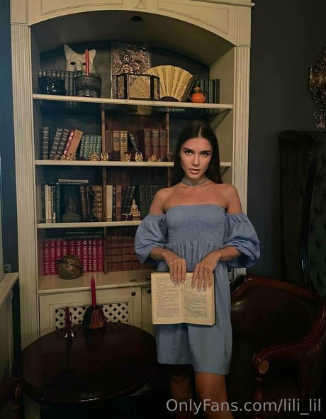 lesbian milf onlyfans pornographic archive