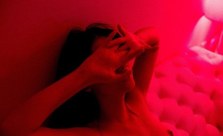 azhua naked model photo