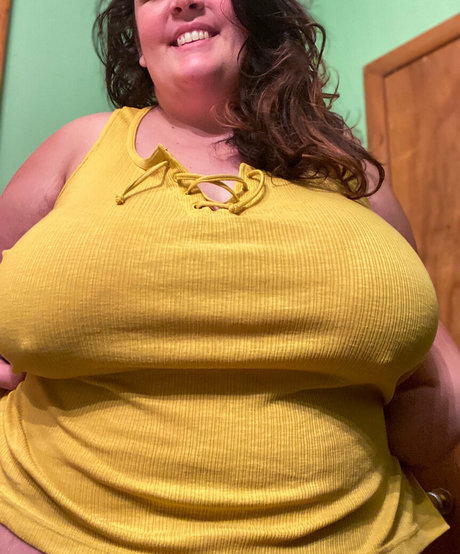 skinny brunette onlyfans art naked picture