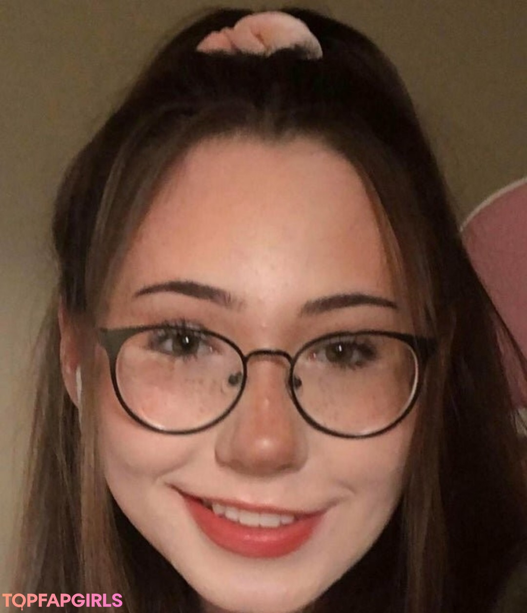AliciaJade star porn picture