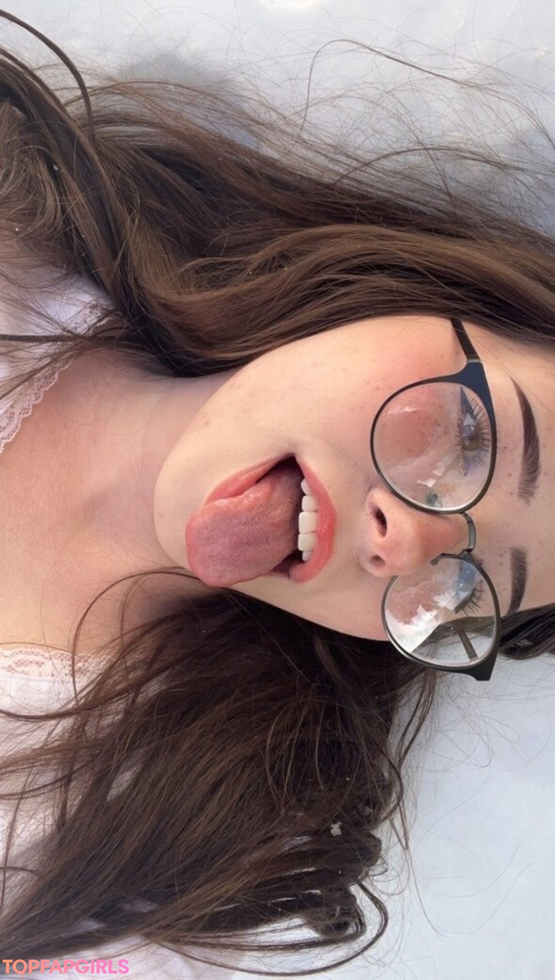 AliciaJade nude pornstar pic