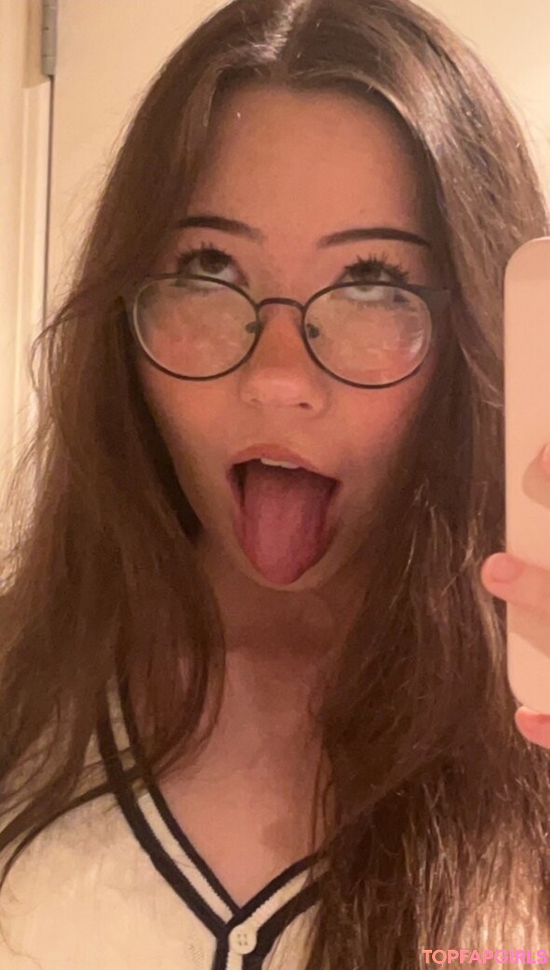 AliciaJade star sex photo