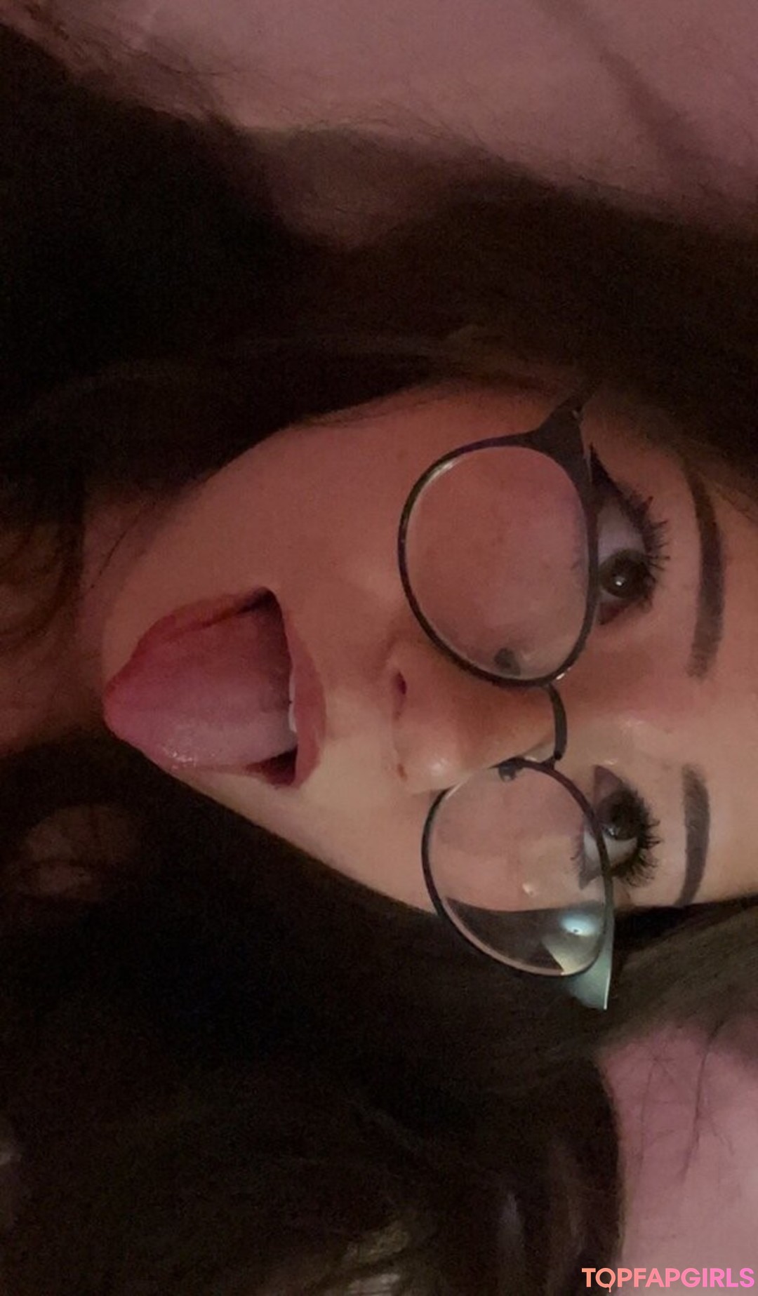 pussy spreading onlyfans hot naked pictures