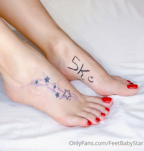 curvy lesbian onlyfans hot nude gallery