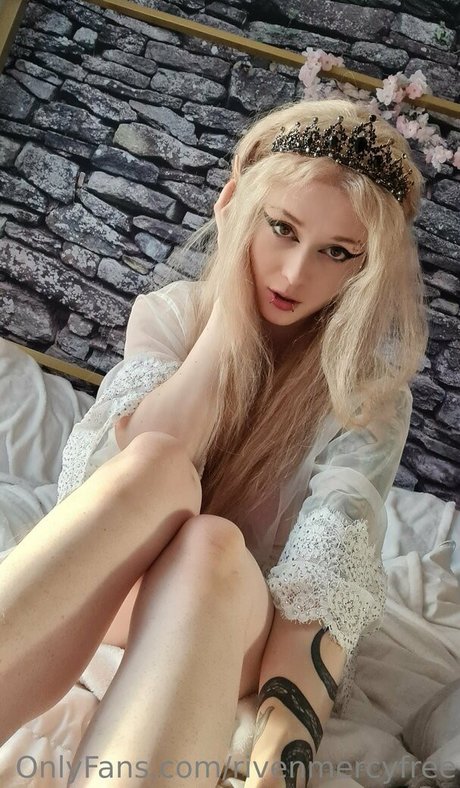 rivenmercyfree star beautiful pictures