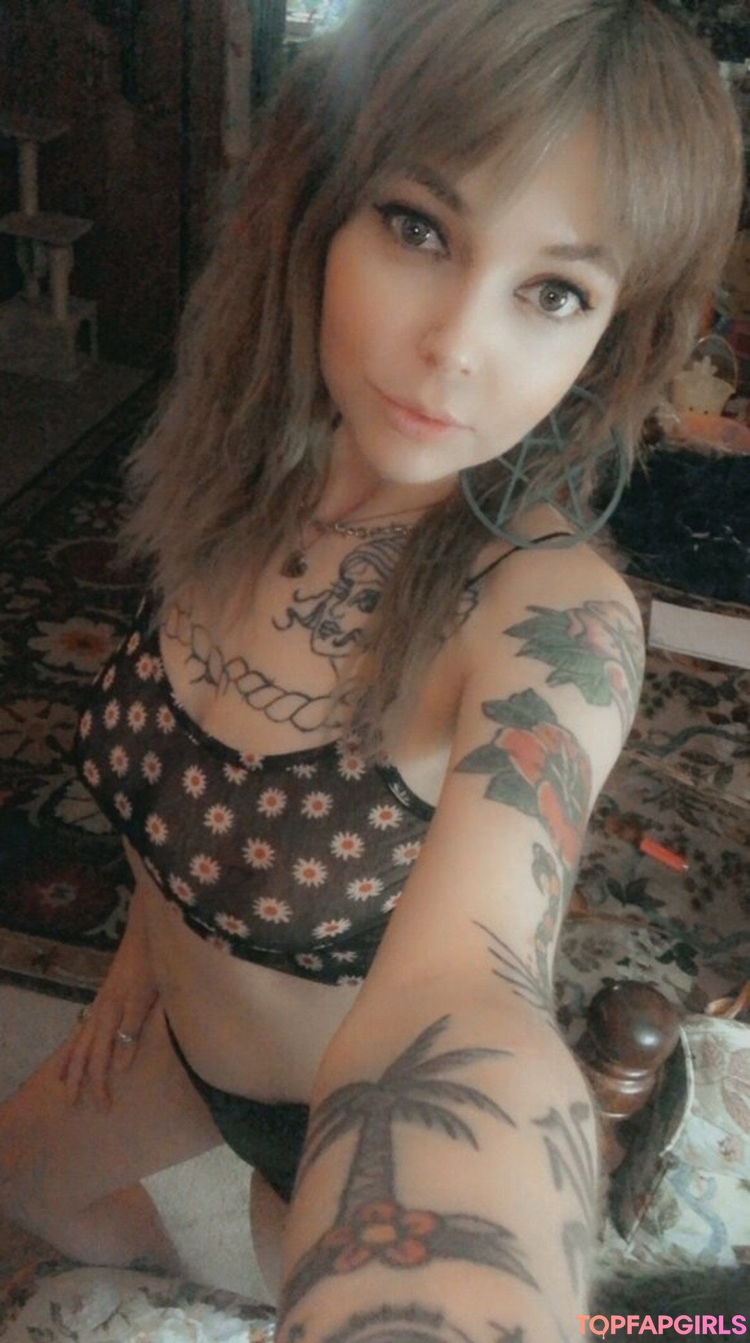 petite nude onlyfans erotic picture