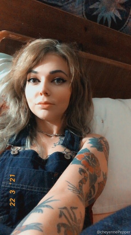 cheyennepeppr free star picture