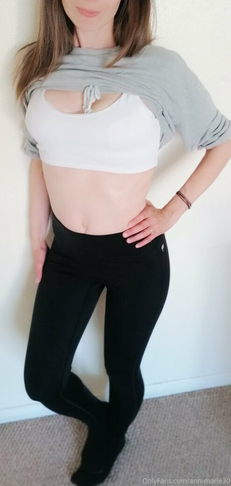 naughtyannmarie model pornographic img